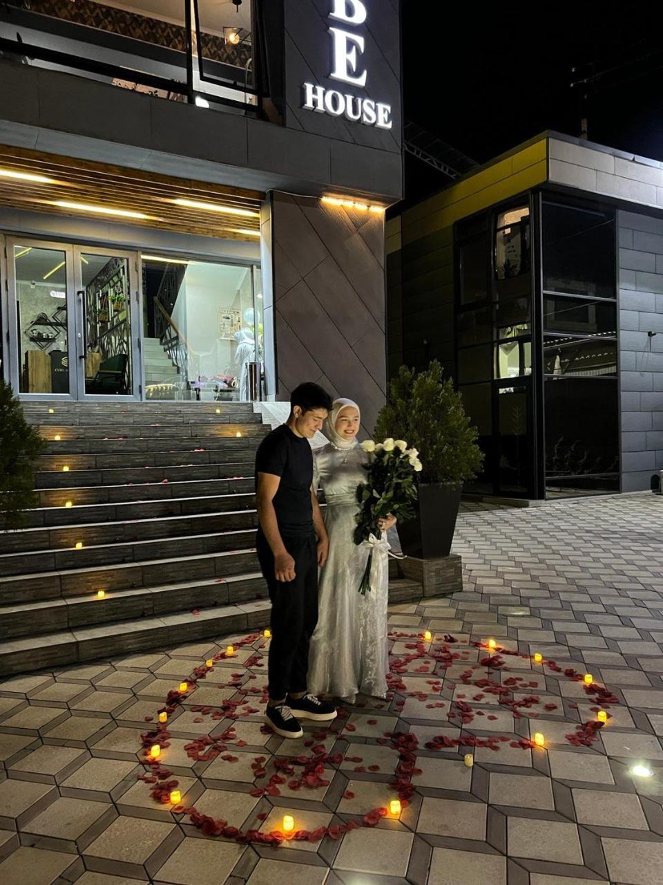 Hotel Cube House Osch Exterior foto